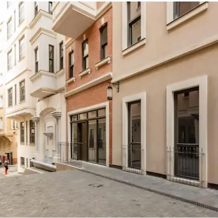 Taksim 360 Luxury Διαμέρισμα